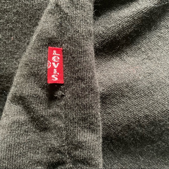 Levi’s Black & Yellow Graphic Tank Long Medium - Picture 6 of 7